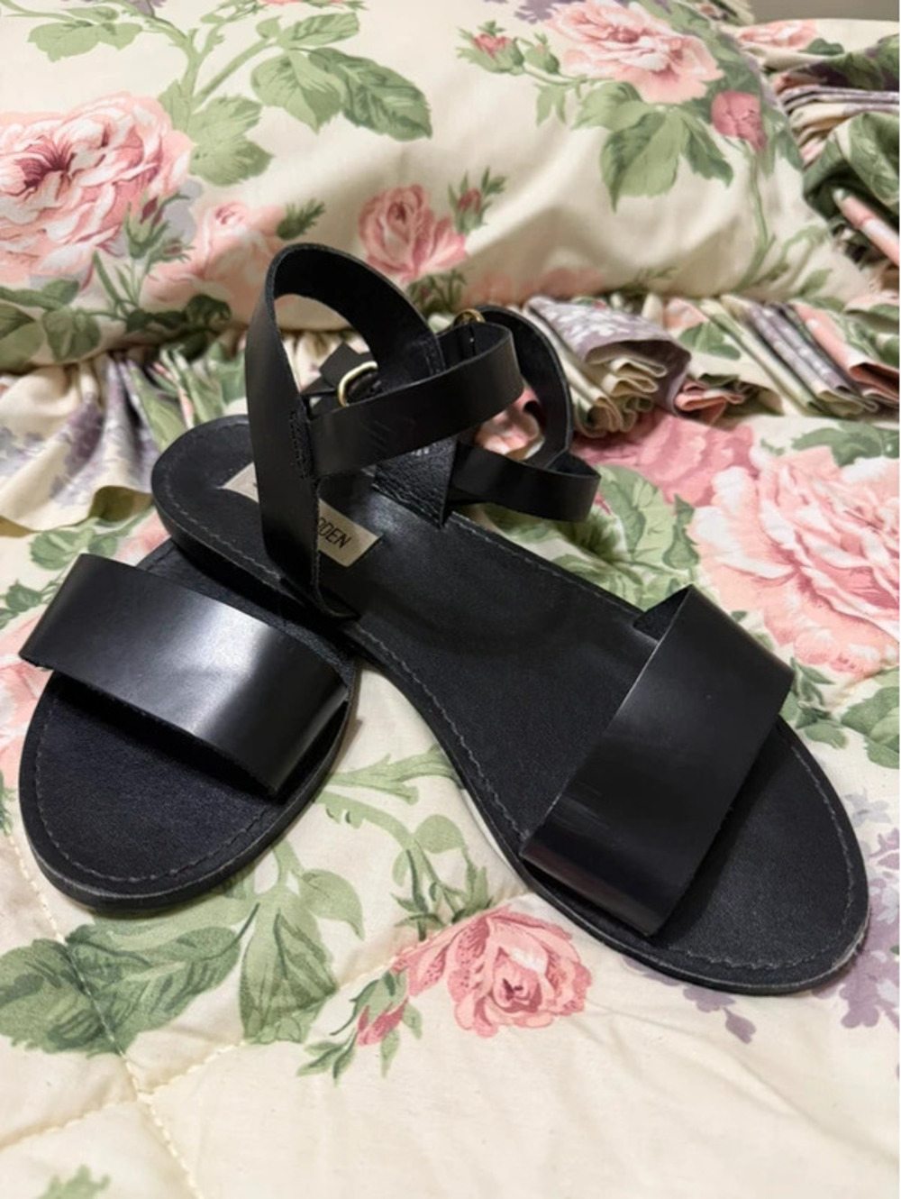 Steve Madden Donddi Black Leather Ankle Strap Sandals Minimalist Size 8